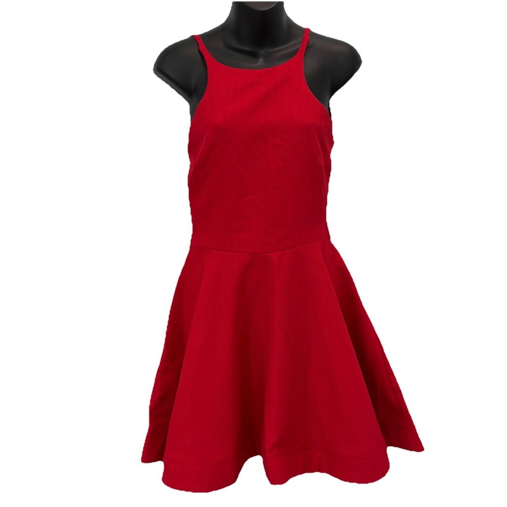 Windsor Formal Cocktail Party Skater Dress Medium M Red Halter Strap Backless